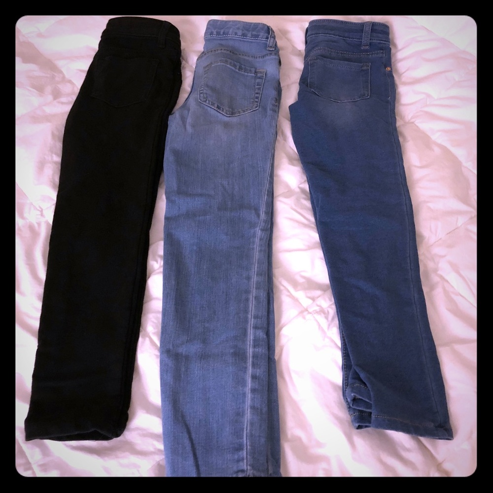 3 for the price of 1! Cat & Jack Jeggings